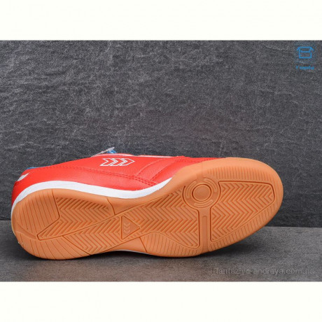 Футбольная обувь Restime DWB22030 red-white-skyblue