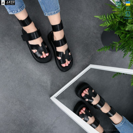 Босоножки ARTO 097 чорний к.